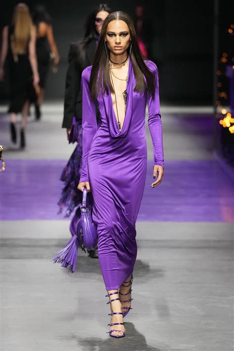 versace simona sette|VERSACE WOMEN’S SPRING.